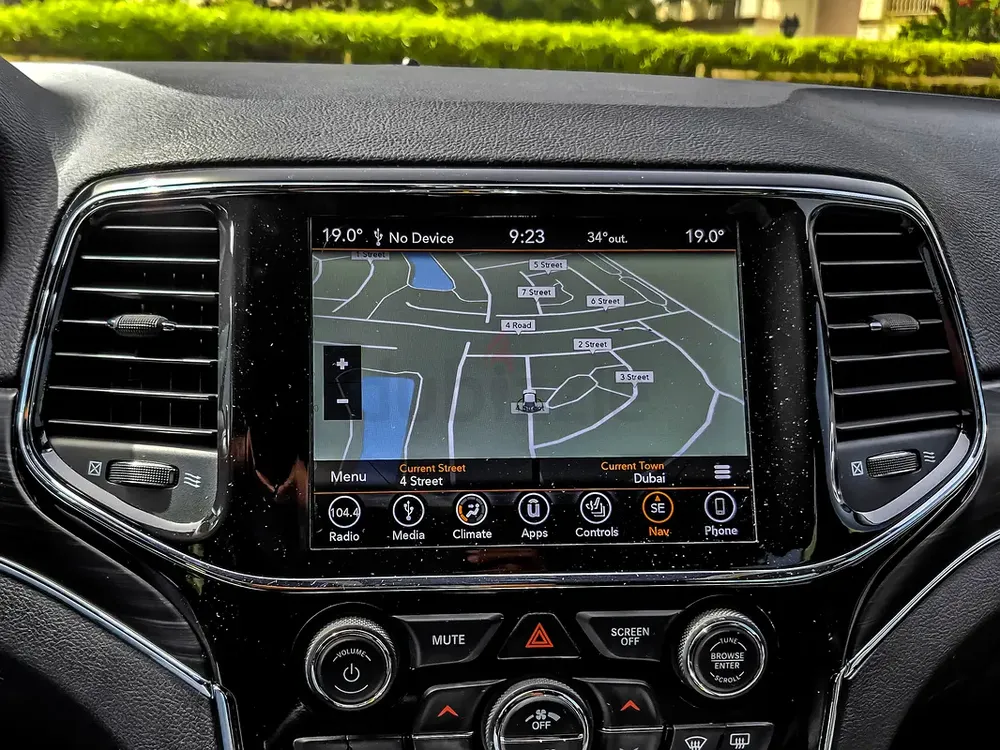 AED 1216/month | 2019 Jeep Grand Cherokee  | GCC Specs | Ref#467743 - Image 17