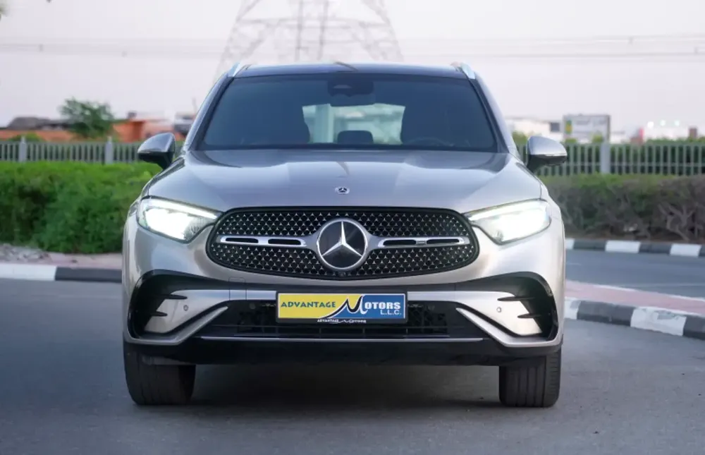 MERCEDES BENZ GLC 200 SUV 4 MATIC MODEL 2023 –  31,000 KM
WARRANTY  SERVICE 5 YEARS OR 105,000 - Image 6