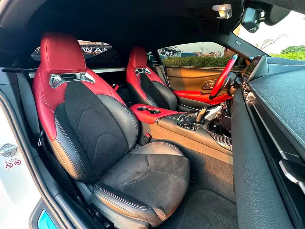 TOYOTA SUPRA GR 2023 GCC FULL OPTION FULL SERVICE HISTORY - Image 10