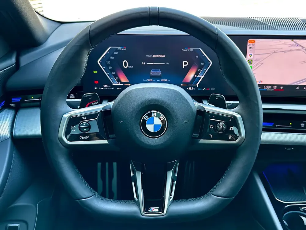 BMW 520i || M-PACKAGE || CLEAN TITLE || 2024 || - Image 10