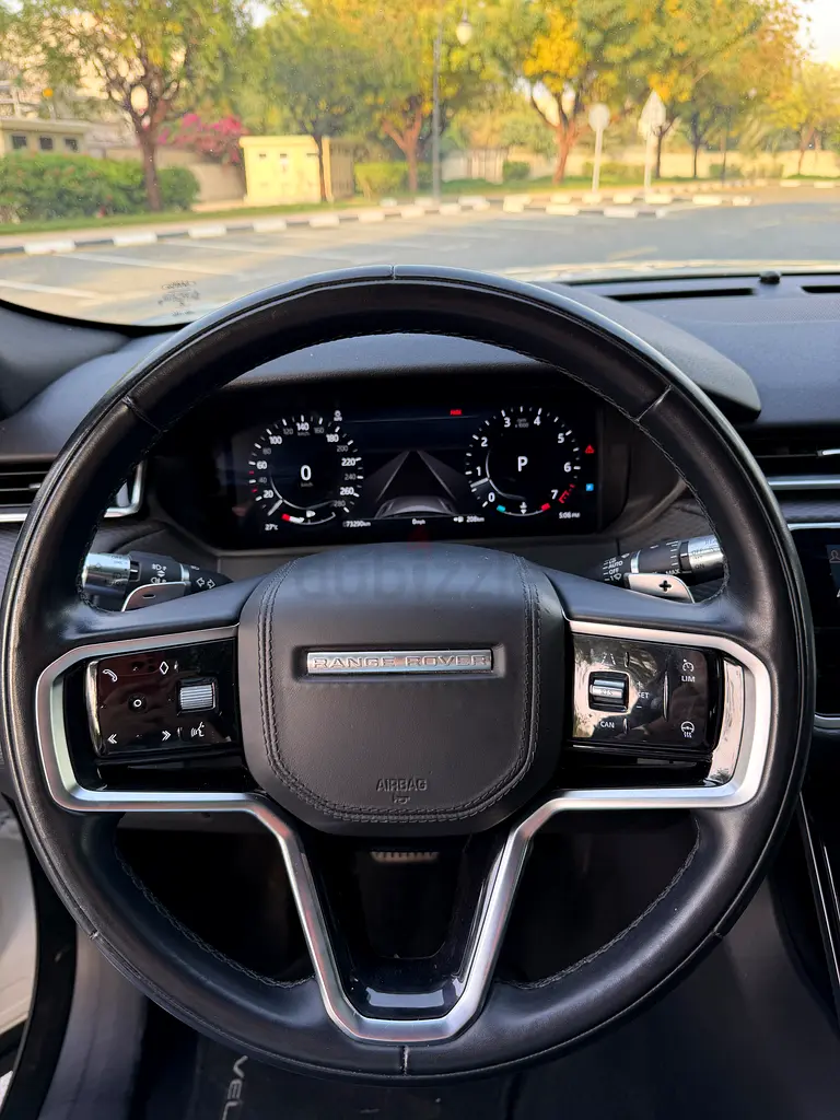 Velar very clean original paint top options - Image 13