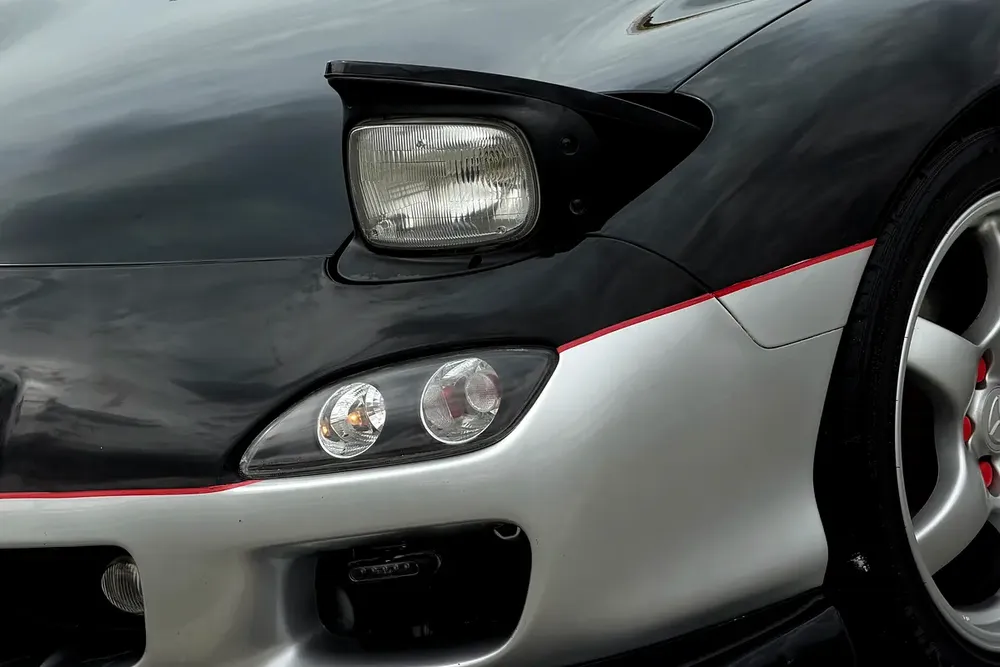 Mazda RX-7 1994 ( Spirit R Edition ) 1.3L - Twin-Turbocharged Rotary Engine | Sunroof | Japan Import - Image 5