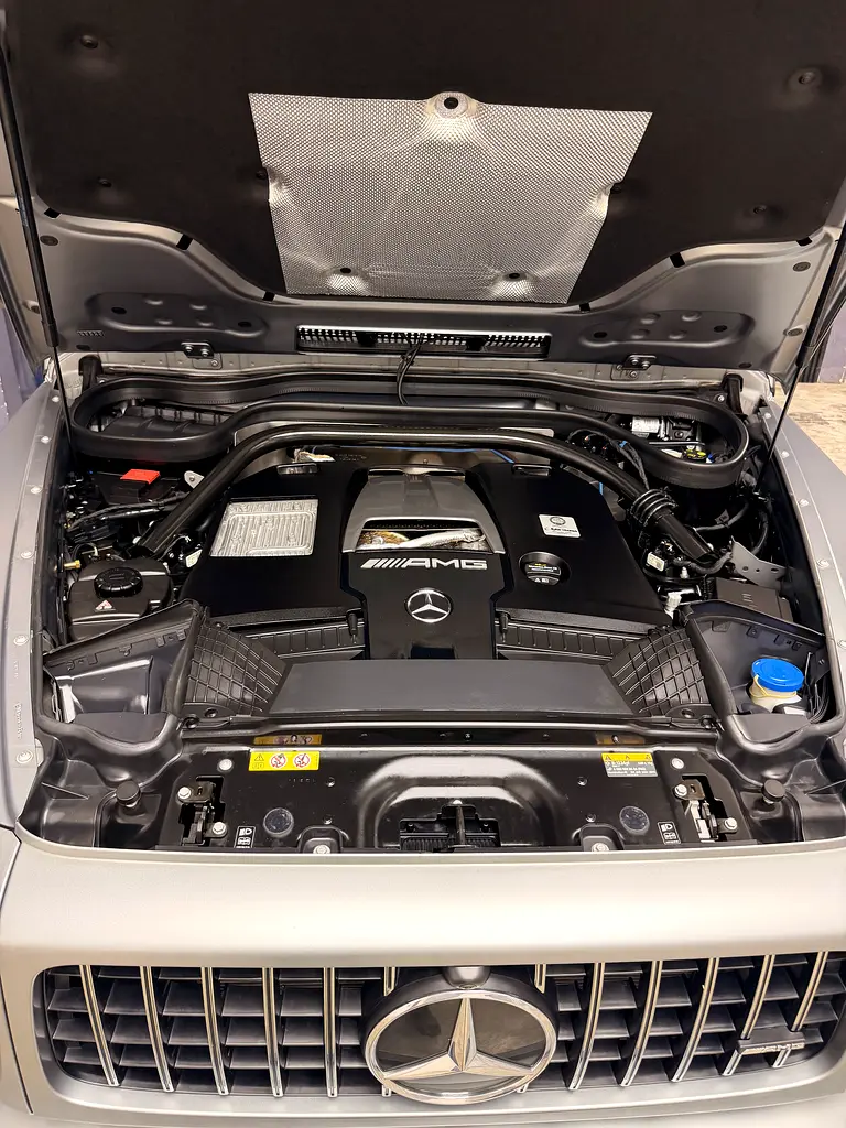 2022 Manufacturing-European Specs - Gargash warranty available - Image 12