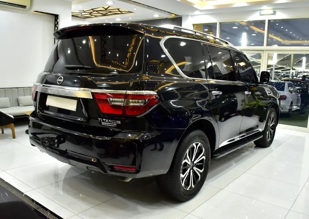 AED 2,875 EMi at 0% DP | Nissan Patrol Titanium ( 2023 Model ) in Black Color GCC Specs - Image 6