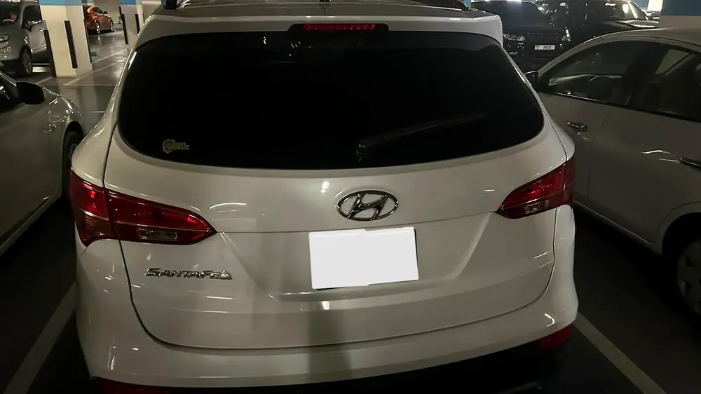 Hyundai Santa Fe | Accident-Free | Well Maintained - Image 14
