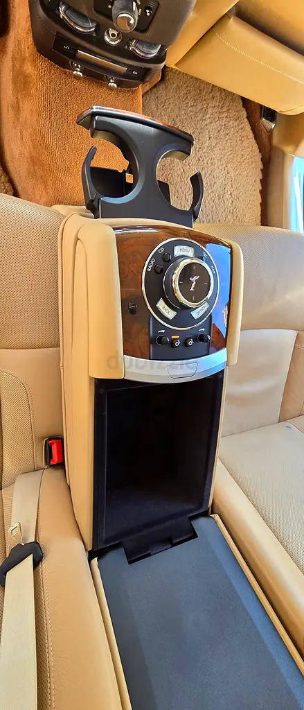 2014 Rolls Royce Ghost Silver. Sand AGMC FSH, ZERO ACCIDENTS OR PAINT - Image 8
