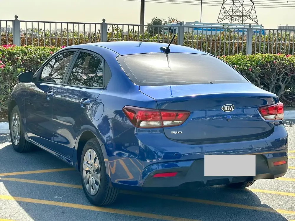 GCC Specs Kia Rio EX, 2021 - Image 15