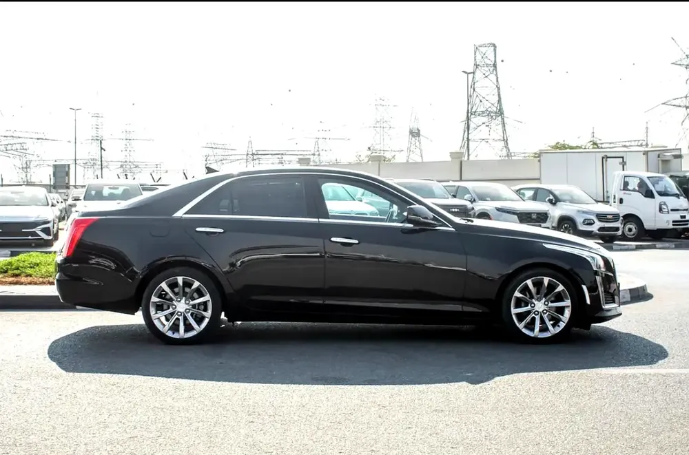2019 - CADILLAC CTS - JAPANES SPECES - ONLY 23,000 KM - Image 4