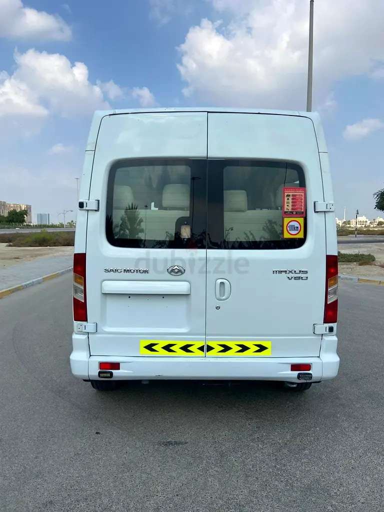 Maxus v80 15 seater nice passenger van - Image 4