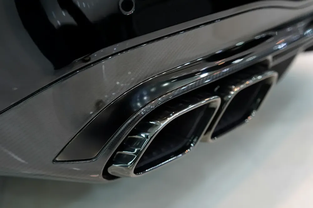 2024 S63 AMG E Performance, BRAND NEW, Carbon Exterior Pack, Ceramic Brakes, Gargash Warranty!! - Image 12