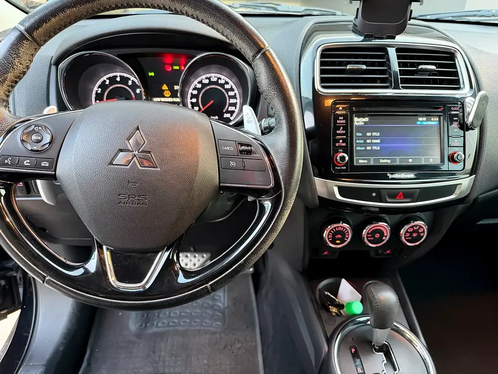 Mitsubishi ASX GLX 4WD Top Line 2017 | GCC Specs | FULLY SERVICED IN MITSUBISHI - Image 7