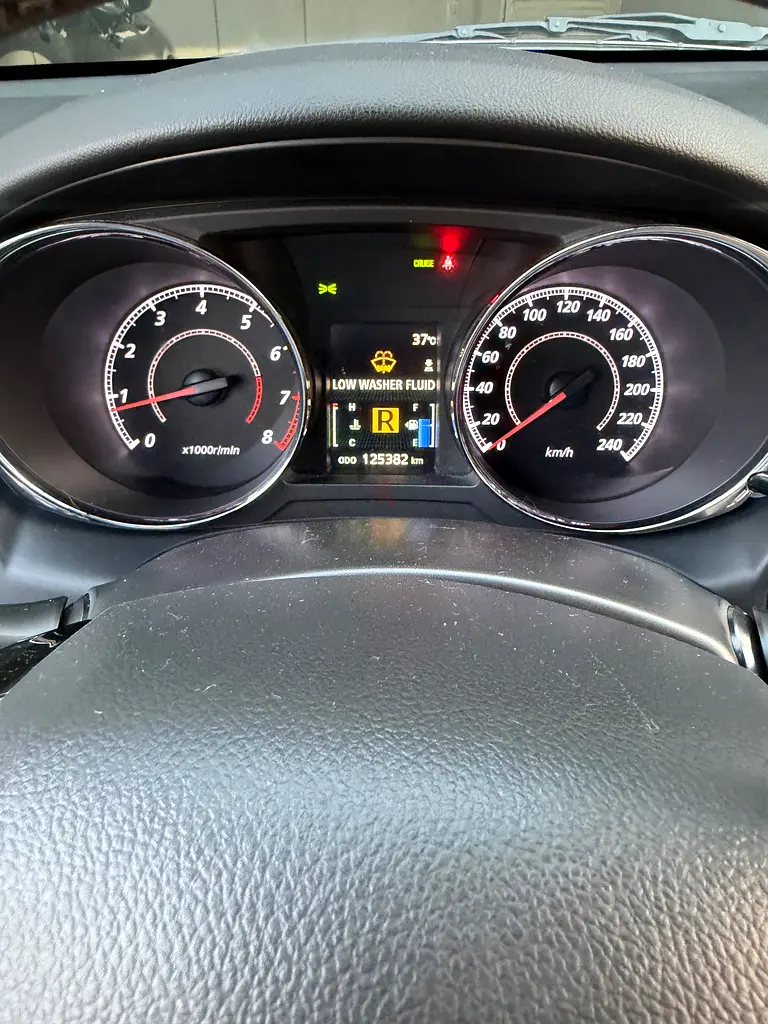 Mitsubishi ASX GLX 4WD Top Line 2017 | GCC Specs | FULLY SERVICED IN MITSUBISHI - Image 9