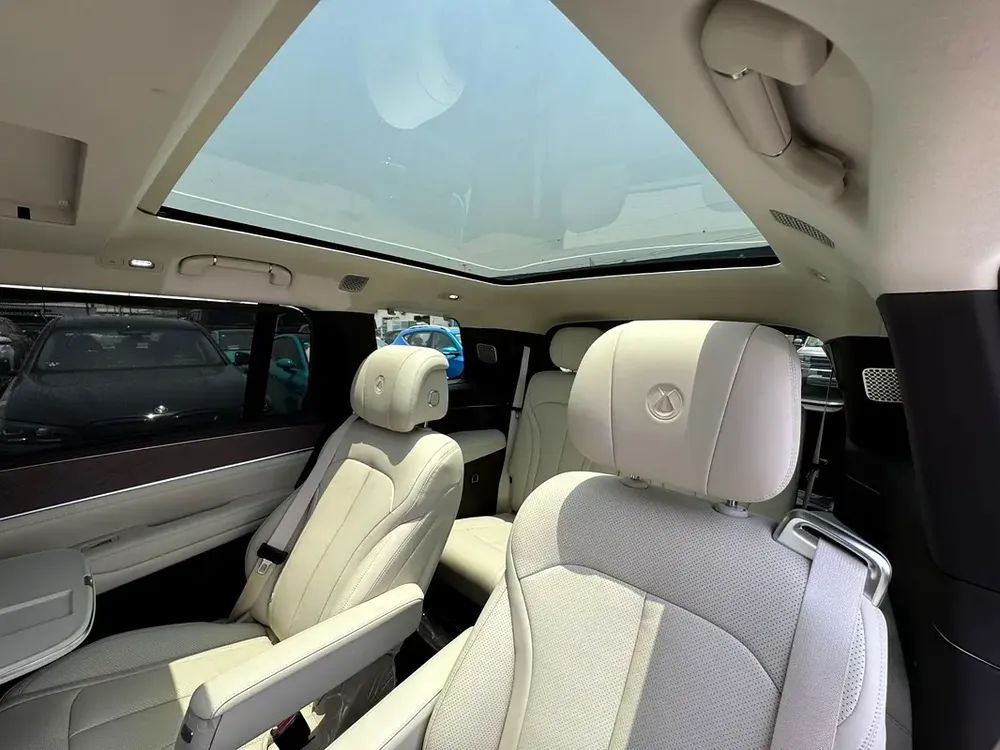 Denza N9 Flagship 2025 Chinese Specs - Luxury Electric SUV - Image 14