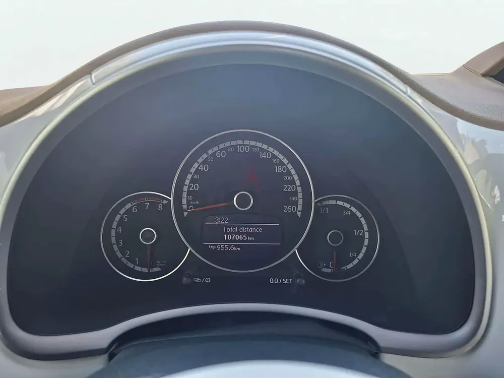 2016 Volkswagen Beetle Turbo S 2.0L | GCC Specifications - Image 15