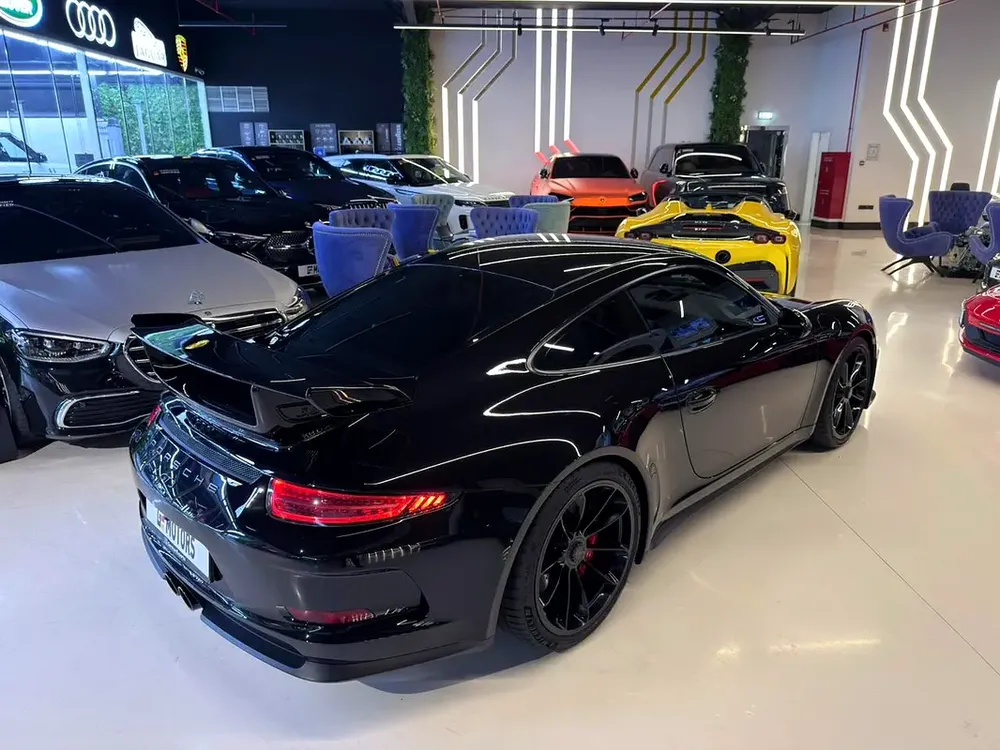 2016 Porsche 911 GT3 - GCC Specs - Dealer Warranty Till 11/26 - Full Service History Available - Image 10