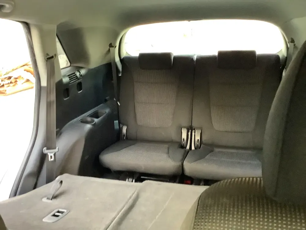 Kia Sorento LX 2014 GCC Specs perfect condition - Image 12