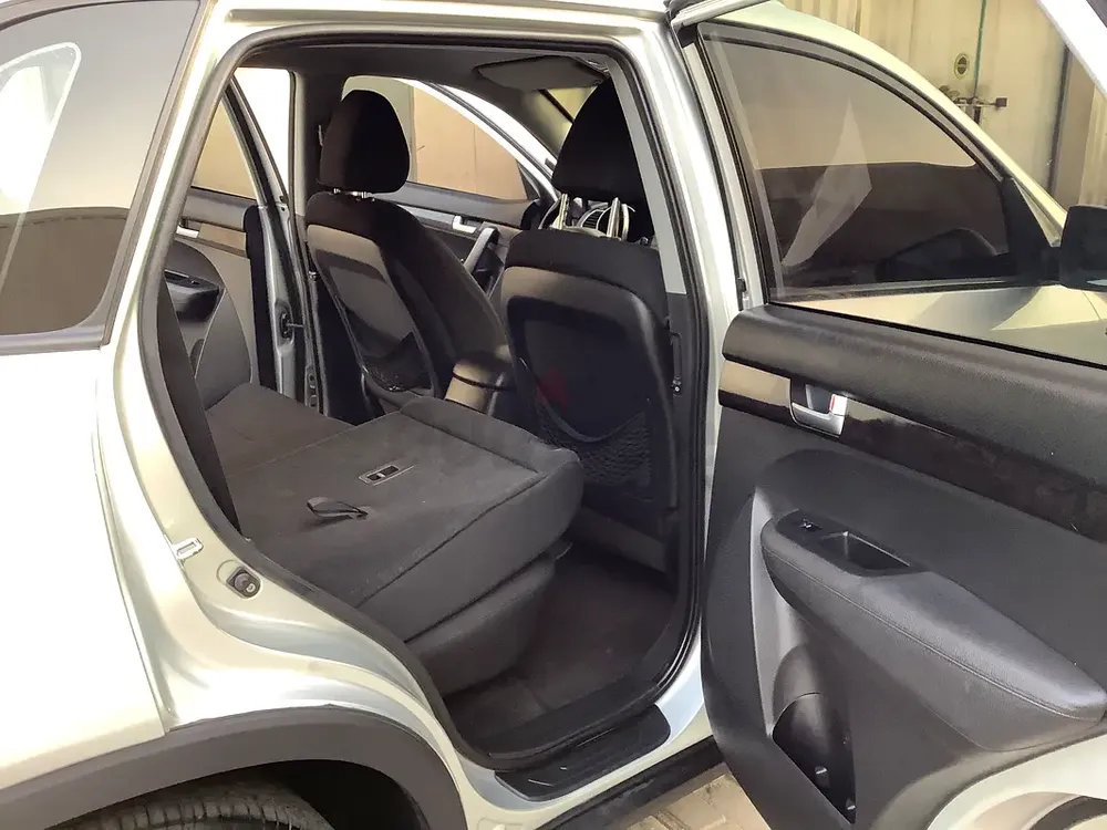 Kia Sorento LX 2014 GCC Specs perfect condition - Image 13