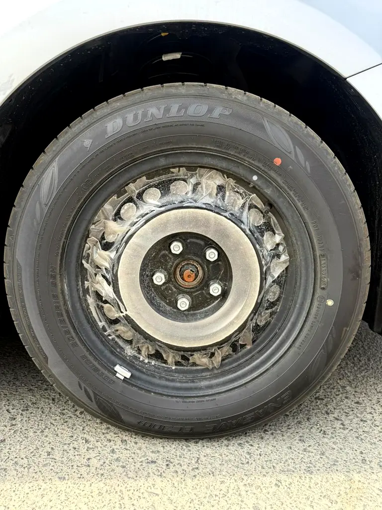 Toyota Camry 2.5 AT BASIC GRAY 2026 - Image 7