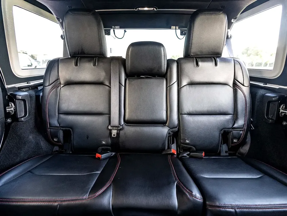 0% DOWN PAYMENT! | THE MAY ADVANTAGE | WRANGLER RUBICON | BUILT FOR THE DESERT | WARRANTY + SERVICE - Image 11