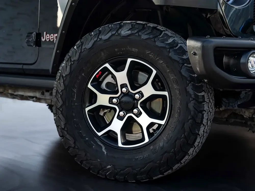 0% DOWN PAYMENT! | THE MAY ADVANTAGE | WRANGLER RUBICON | BUILT FOR THE DESERT | WARRANTY + SERVICE - Image 8
