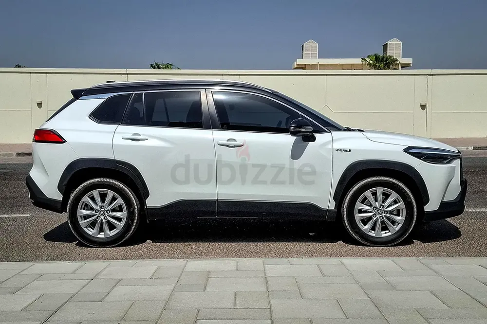AED 1657/month | 2024 Toyota Corolla Cross Hybrid | GCC Specs | Ref#376694 - Image 4
