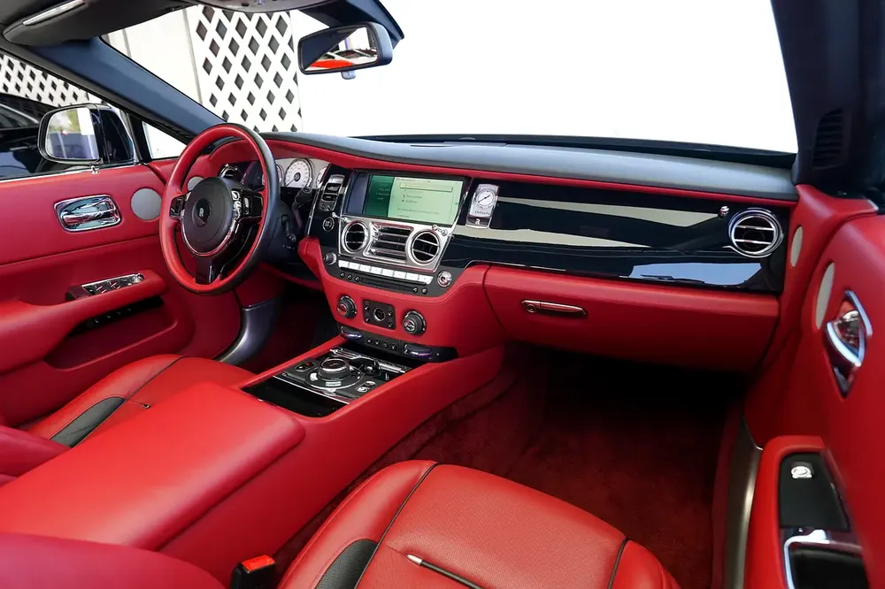 WARRANTY SEPT 2026 | 3 BUTTONS | TWO TONE INTERIOR | DAWN - Image 11