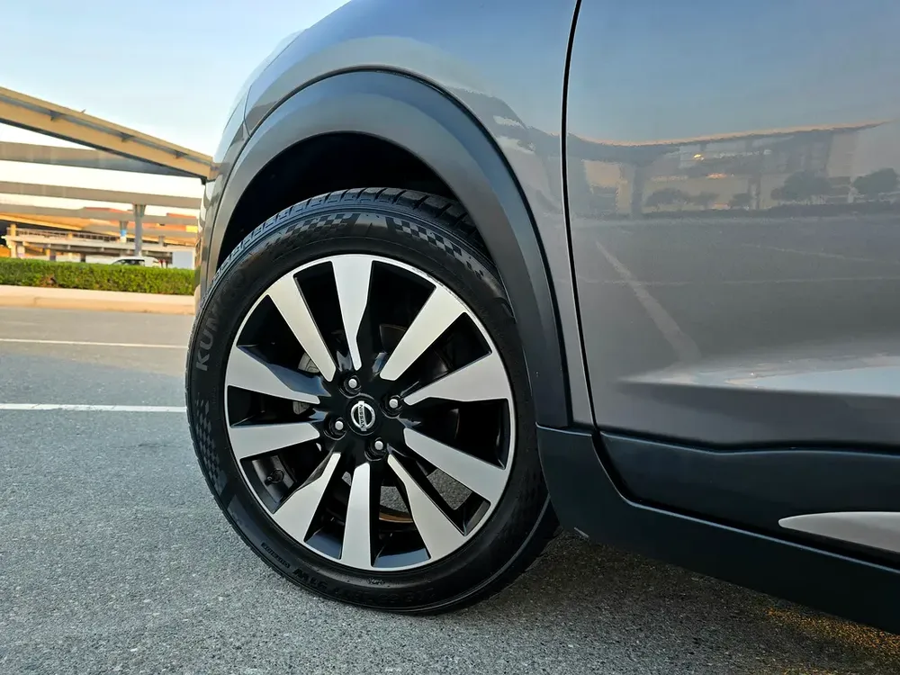 Nissan Kicks SV 2020 GCC Specifications ( Single Owner / 2 Keys / Low Mileage ) - Image 9