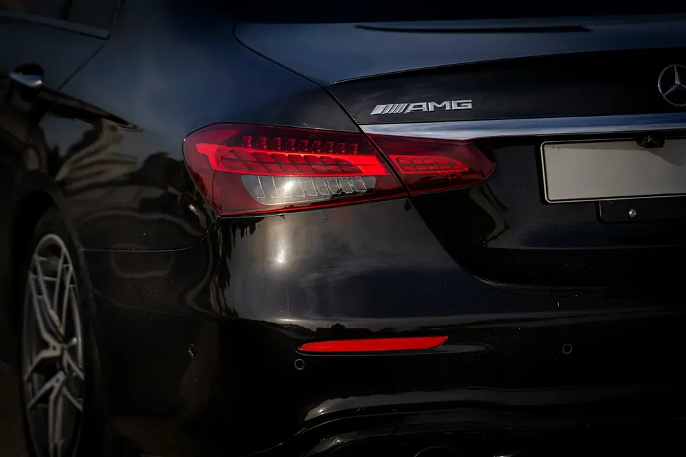 E 53 AMG 4 Matic |  US Specs | Performance Luxury Sedan - Image 5