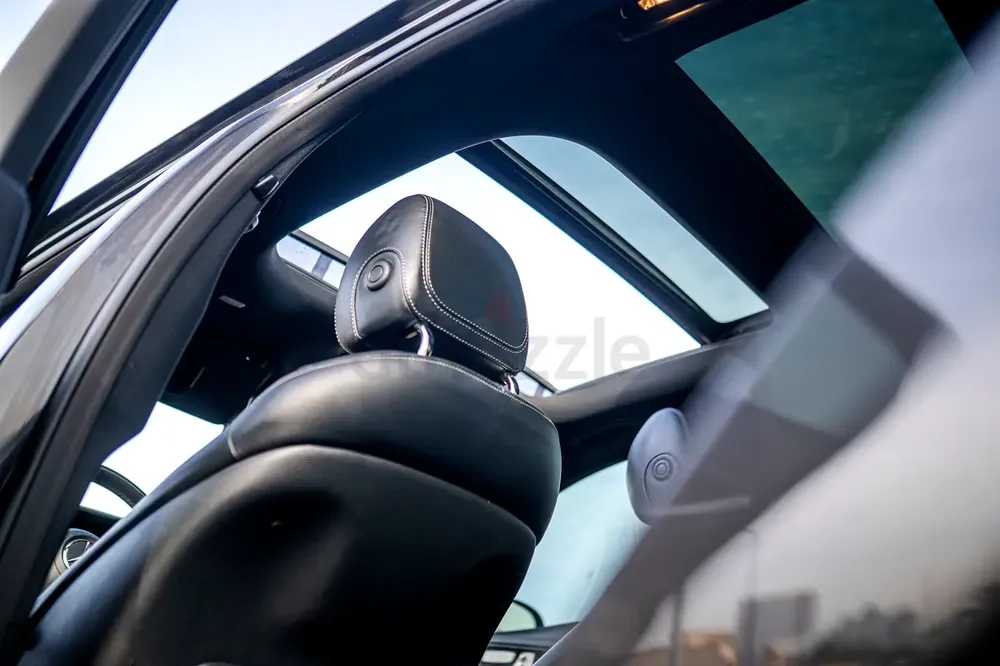 E 53 AMG 4 Matic |  US Specs | Performance Luxury Sedan - Image 9