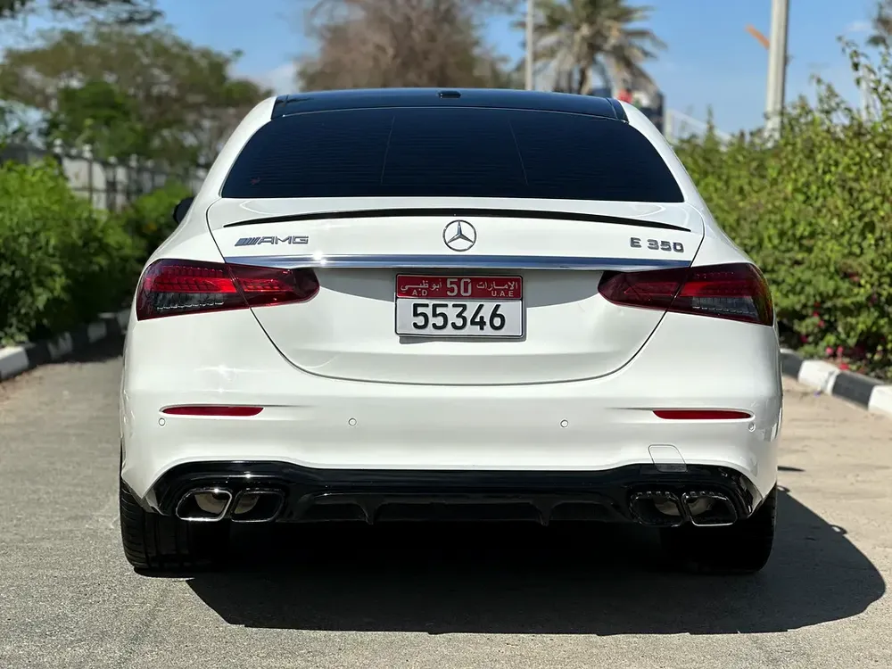 Mercedes-Benz E350 AMG 2022 (Low Mileage – AMG Package – Luxury Sedan – Excellent Condition) - Image 6