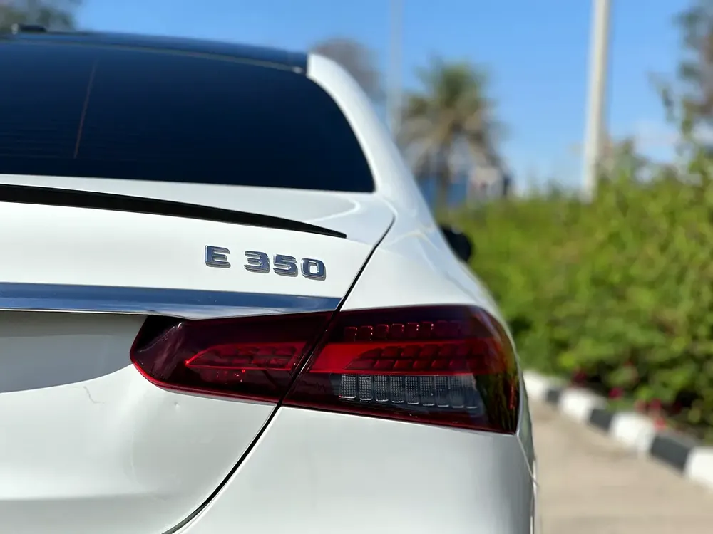 Mercedes-Benz E350 AMG 2022 (Low Mileage – AMG Package – Luxury Sedan – Excellent Condition) - Image 7