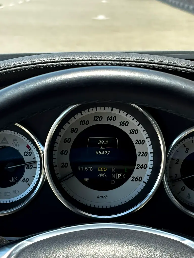 Mercedes-Benz CLS 500 2013 | GCC Specs | Low Mileage - Image 14