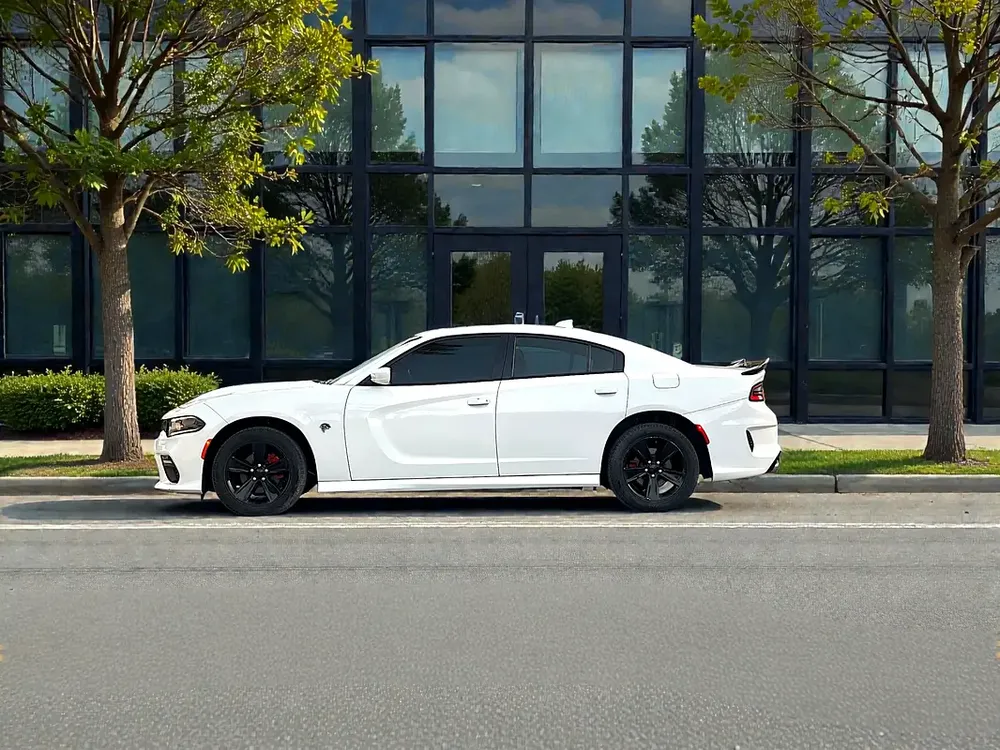 AED 896 EMI PM | DODGE CHARGER | SXT | 2021 | 0% DOWNPAYMENT - Image 8