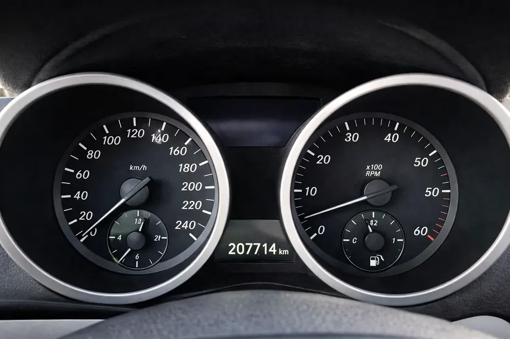 Mercedes-Benz SLK 200 | GCC Specs | Well Maintained Convertible - Image 8