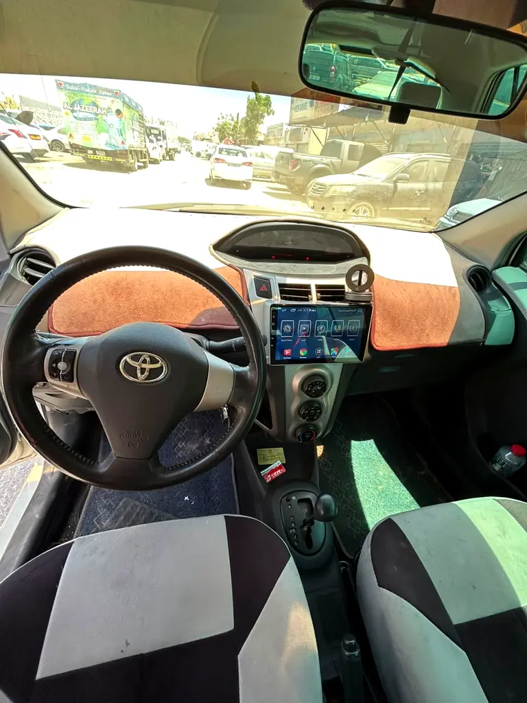 Toyota Yaris 2011 GCC Specs - Reliable  Well Maintained - Image 5