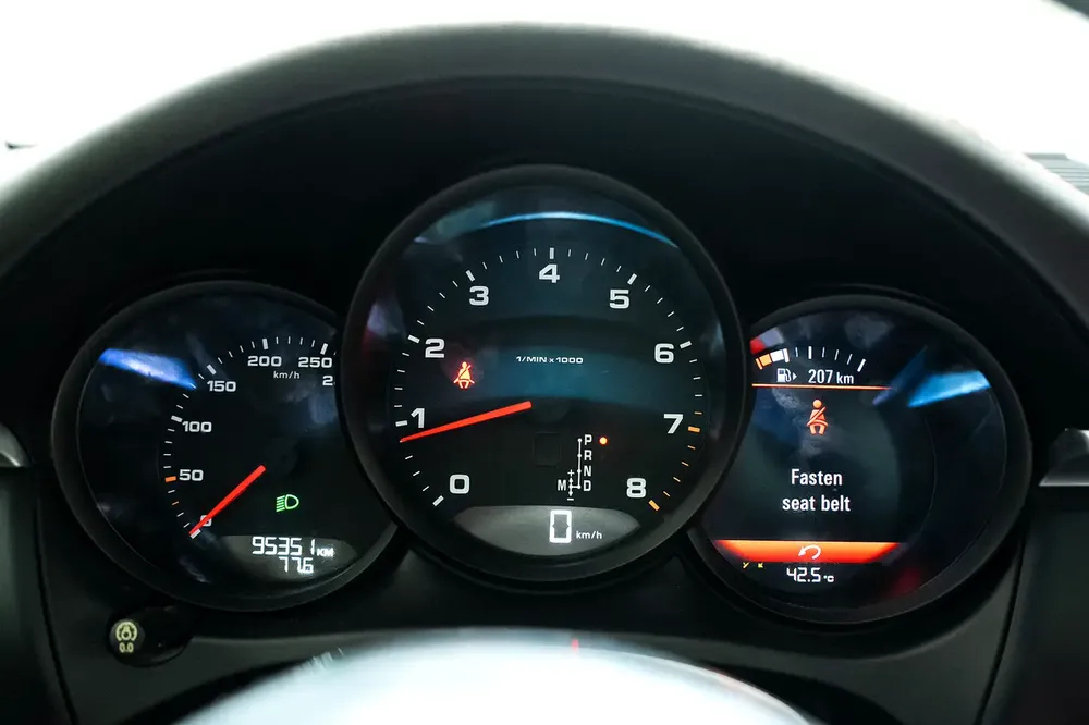 2018 Porsche Macan S | GCC Specs | Full Service History - Image 14