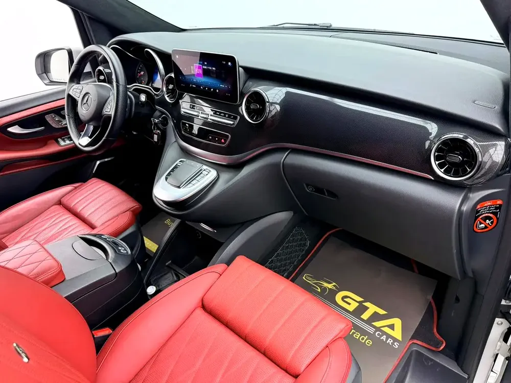 2023 Mercedes Benz V250 Falcon Edition, 2026 MB Warranty, 2027 MB Service Pack, Low Km, GCC - Image 11