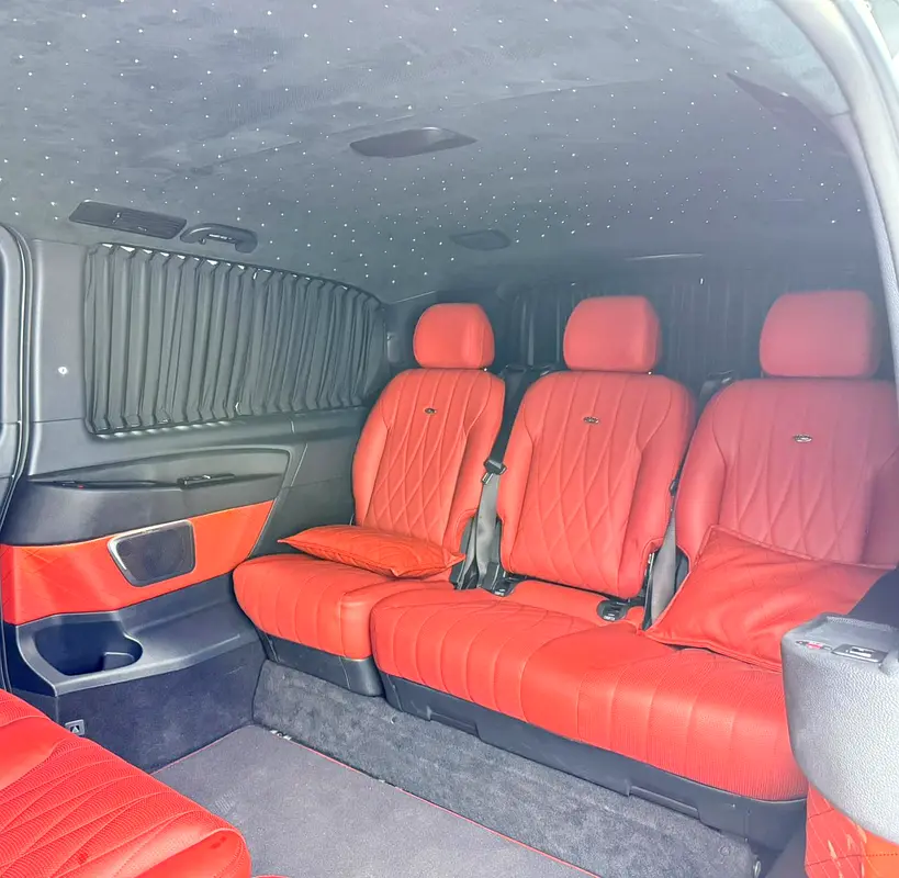2023 Mercedes Benz V250 Falcon Edition, 2026 MB Warranty, 2027 MB Service Pack, Low Km, GCC - Image 15