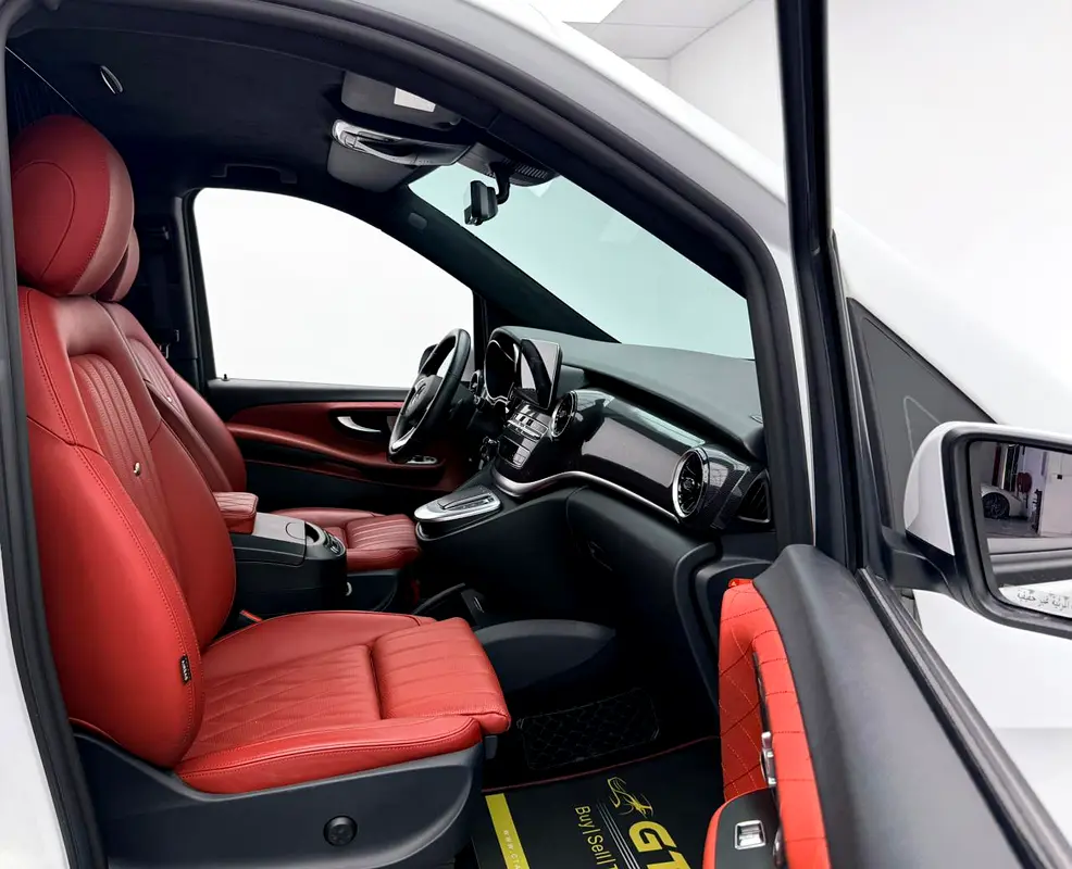 2023 Mercedes Benz V250 Falcon Edition, 2026 MB Warranty, 2027 MB Service Pack, Low Km, GCC - Image 9