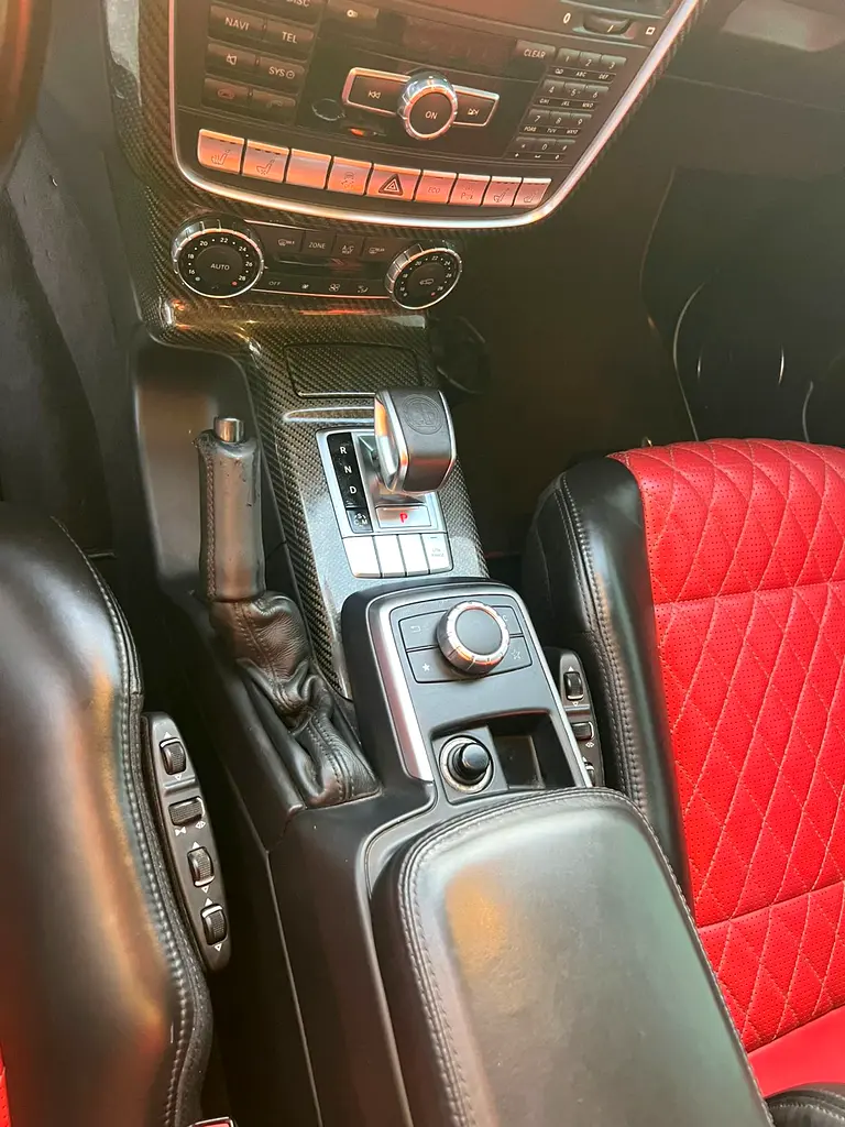 Mercedes-Benz G-Class G 63 AMG 2015 - GCC Specs - Excellent Condition - Image 10