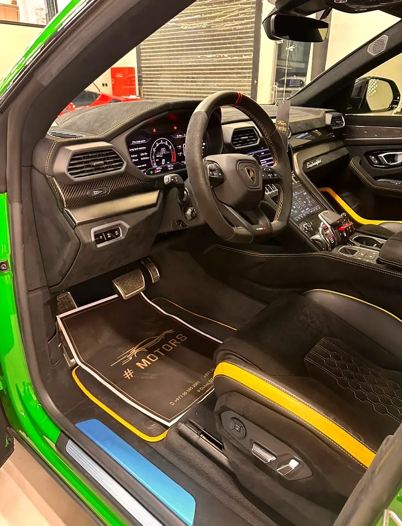 Lamborghini URUS Performante - Image 15