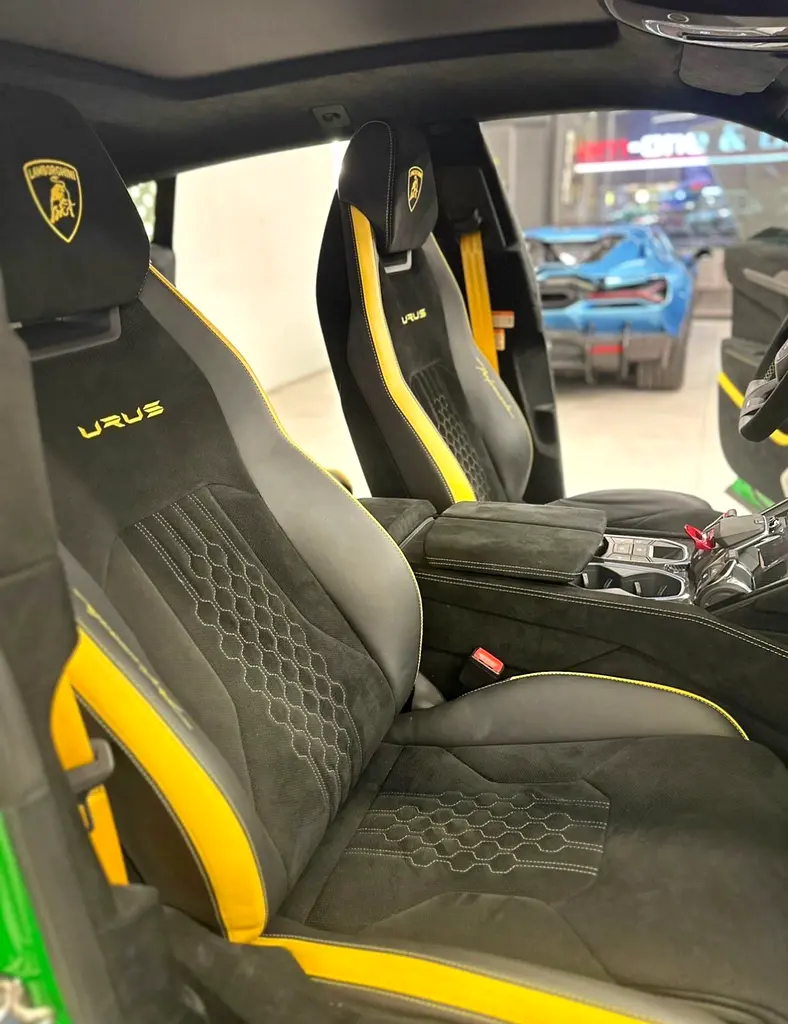 Lamborghini URUS Performante - Image 9