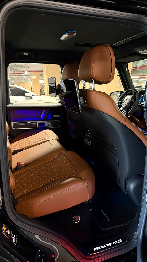 2025 Mercedes-Benz G 63 AMG | Brand New | GCC Specs | under warranty and contract service | gargash - Image 10