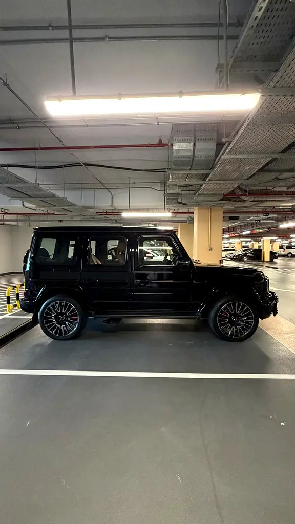 2025 Mercedes-Benz G 63 AMG | Brand New | GCC Specs | under warranty and contract service | gargash - Image 4
