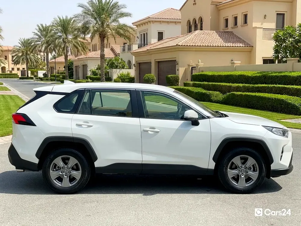 AED 1,363/month | 0 DP | Manufacturer Warranty | Service History | 30 Day Return | TOYOTA RAV4 2024 - Image 5
