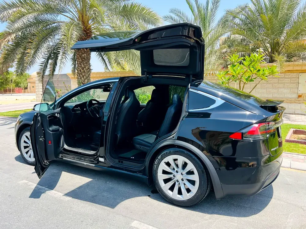 2019 Tesla x GCC - Image 7