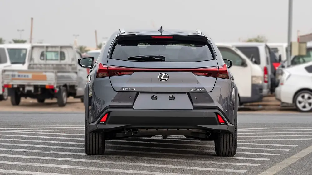LEXUS UX 250 | RAMADAN OFFER | BIG DISCOUNT - Image 5