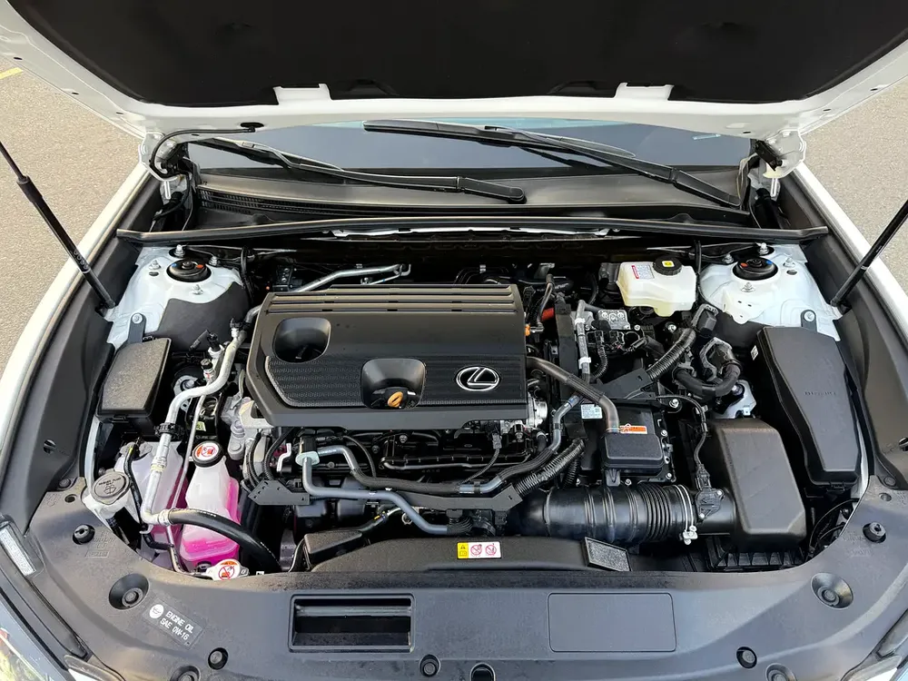 2024 LEXUS ES 300h HYBRID ENGINE FRESH IMPORT US SPEC - Image 19