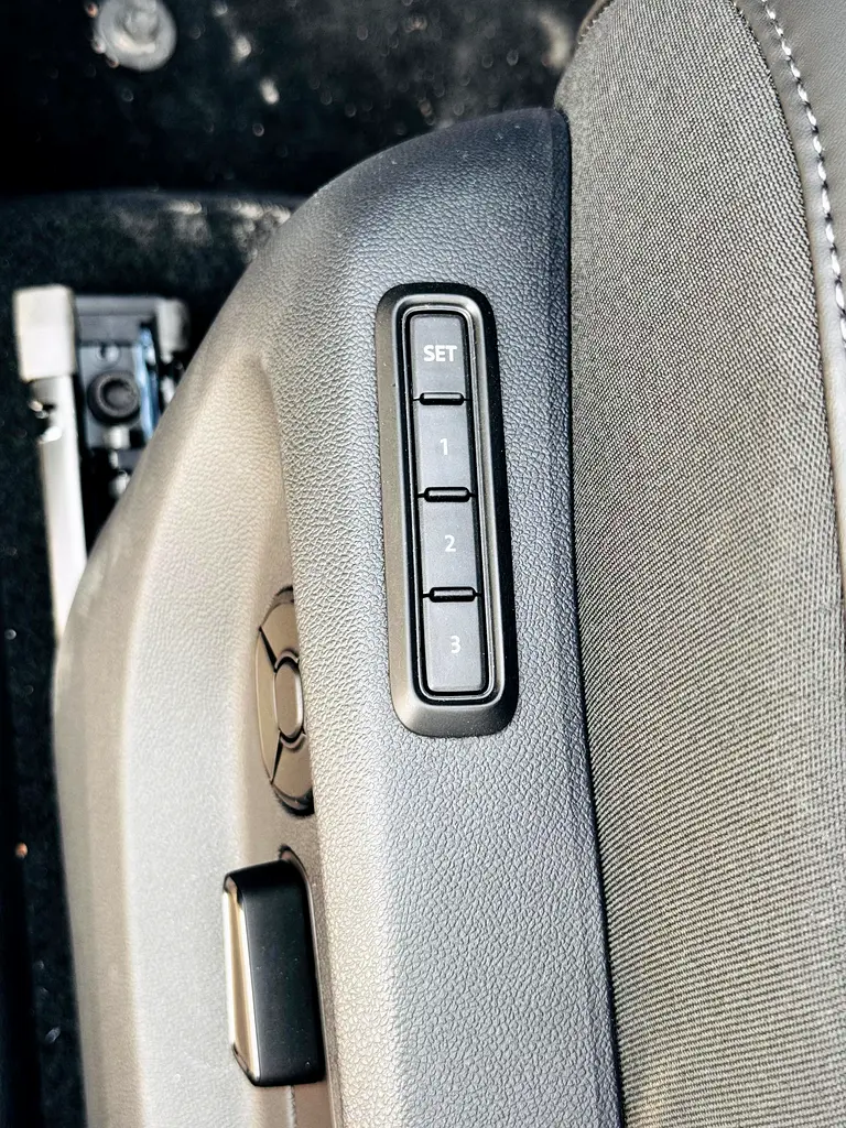 address motors - Image 15