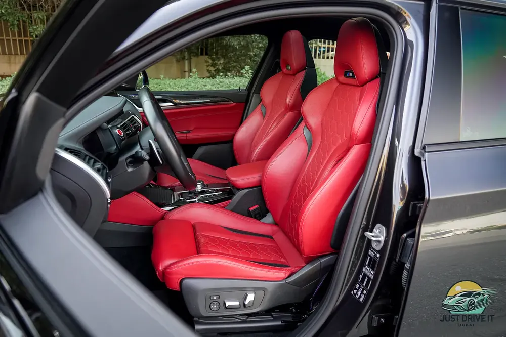 BMW X4M Competition 2021 GCC | 35K kms | Warranty + Service until 2027 | Cartier Red | Full Carbon - Image 13